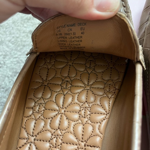 Kate Spade Deck Driving Loafer in Croc Size 9.5 - Picture 6 of 6